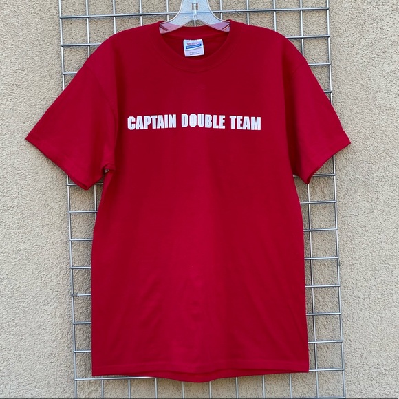 Hanes Other - Men’s Captain Morgan Original Spice Rum Red Shirt